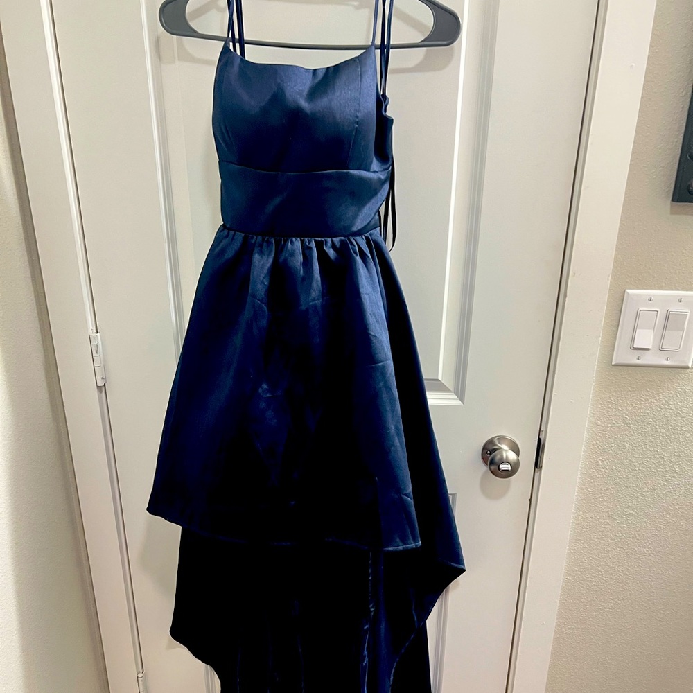 Prom dress - Picture 2 of 2